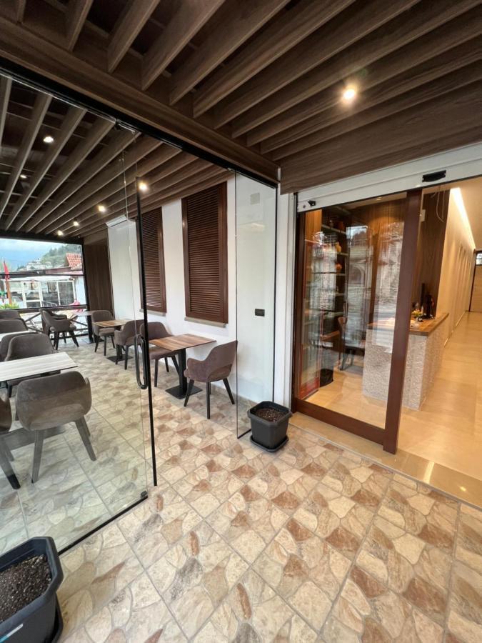 Bujtina Apsus Hotel Berat Ngoại thất bức ảnh