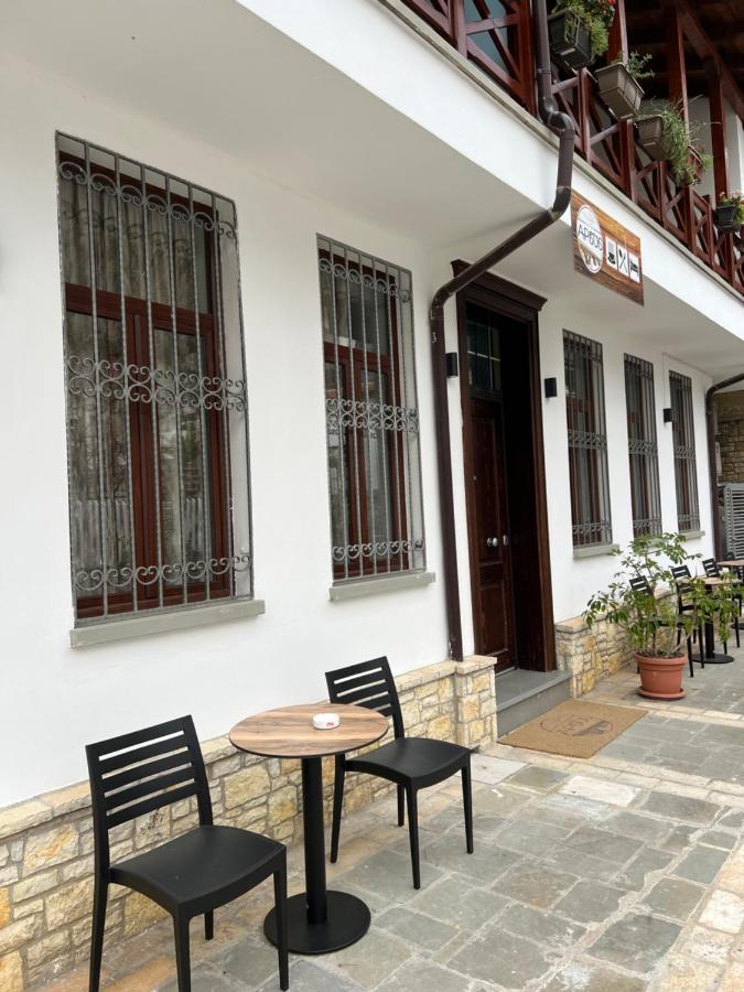Bujtina Apsus Hotel Berat Ngoại thất bức ảnh