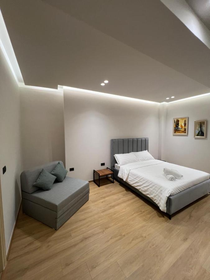 Bujtina Apsus Hotel Berat Ngoại thất bức ảnh