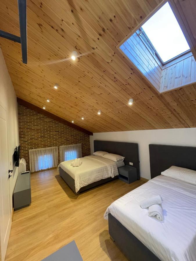 Bujtina Apsus Hotel Berat Ngoại thất bức ảnh