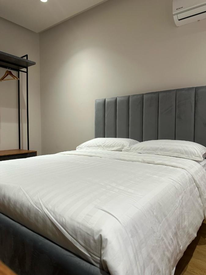 Bujtina Apsus Hotel Berat Ngoại thất bức ảnh