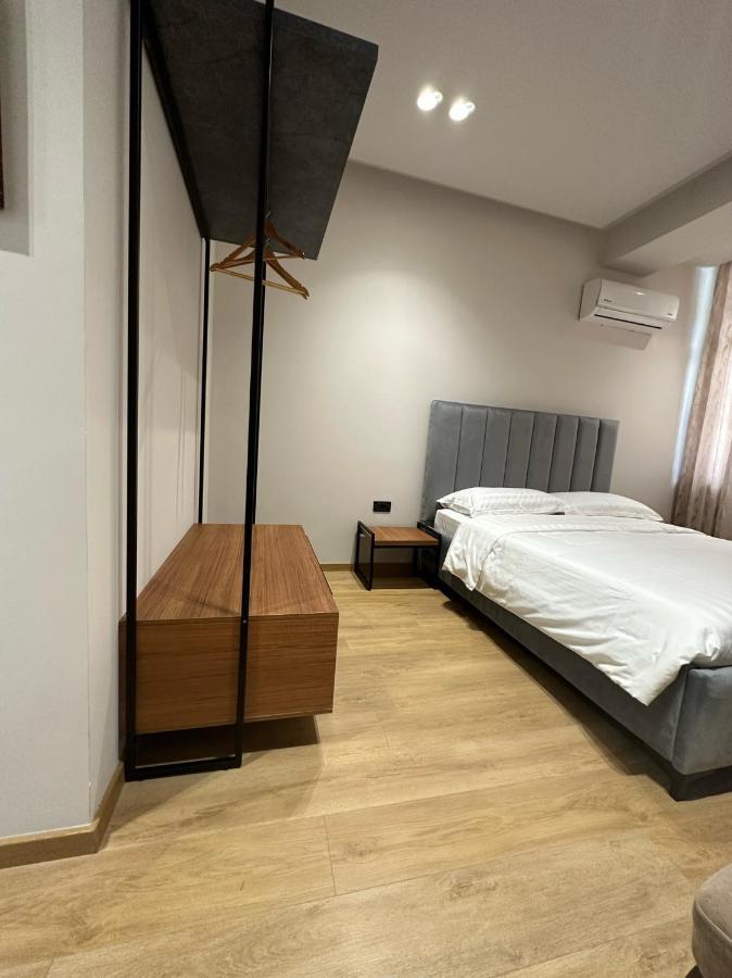 Bujtina Apsus Hotel Berat Ngoại thất bức ảnh