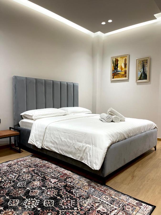 Bujtina Apsus Hotel Berat Ngoại thất bức ảnh